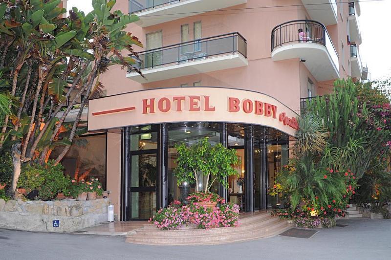 Bobby Executive Hotel San Remo Buitenkant foto